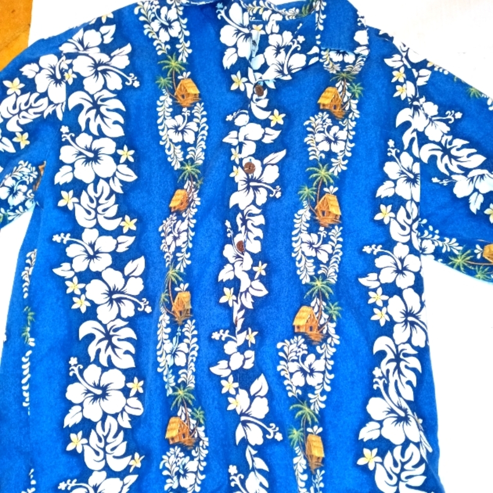 Vintage Howie men's Hawaiian button-down